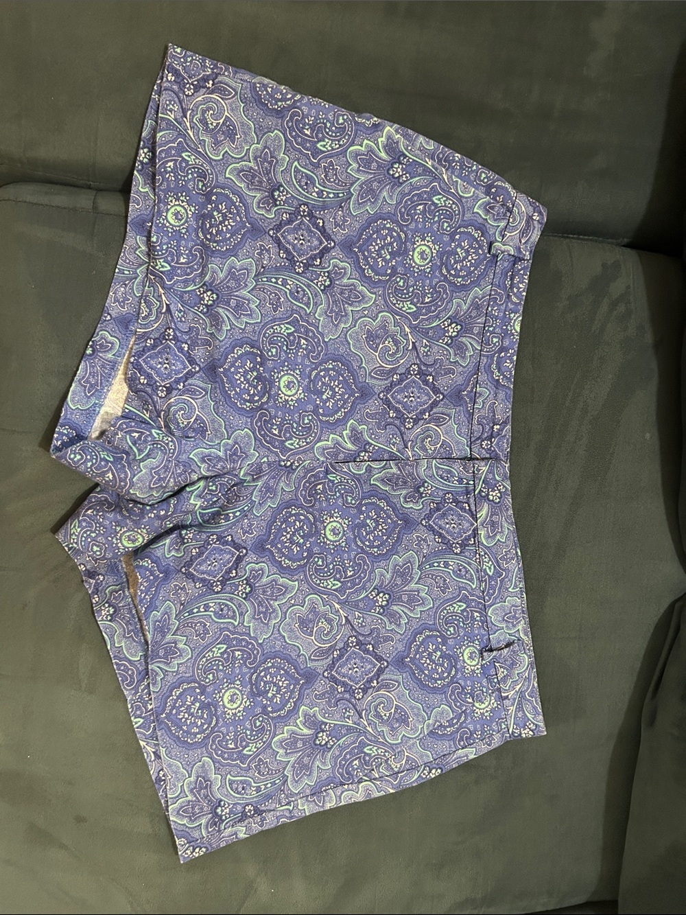 GAP Blue Paisley Print Women's Shorts, size 10.